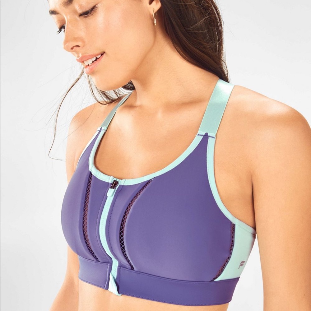 Fabletics sports bra